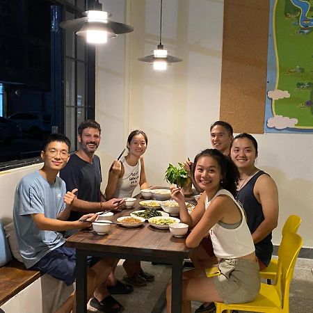 Pomelo Hostel Xingping Янгшуо Екстериор снимка