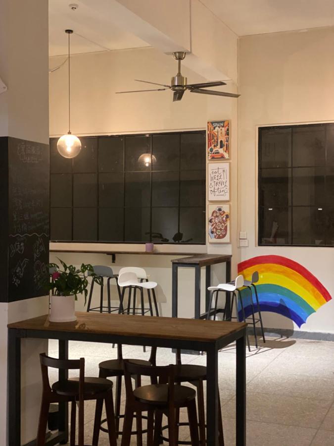 Pomelo Hostel Xingping Янгшуо Екстериор снимка