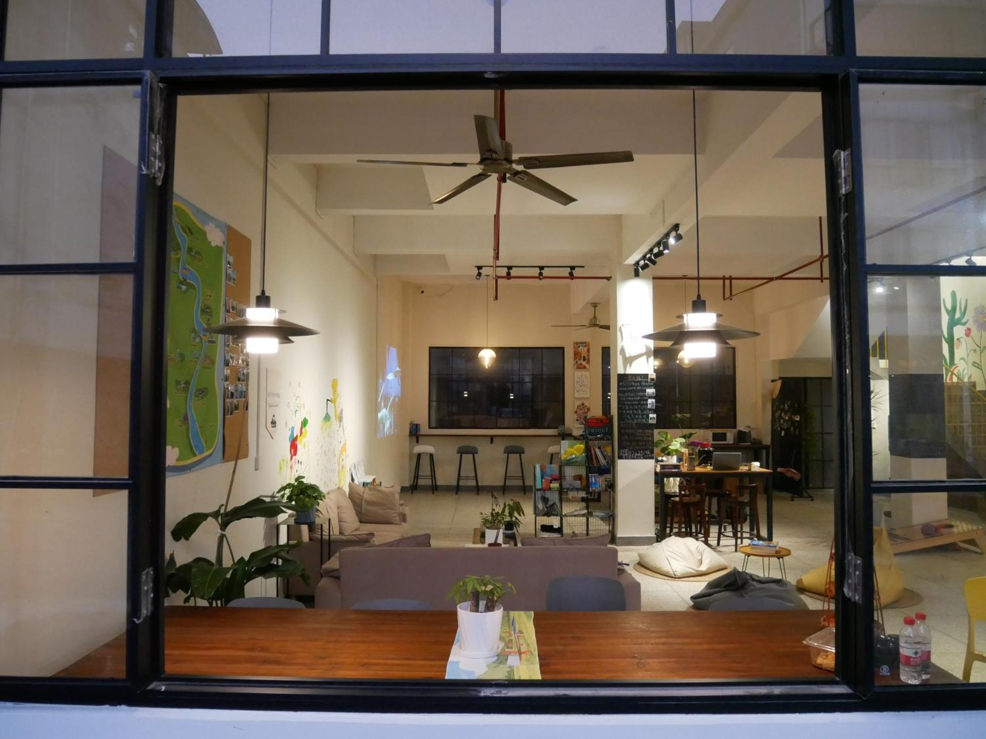 Pomelo Hostel Xingping Янгшуо Екстериор снимка