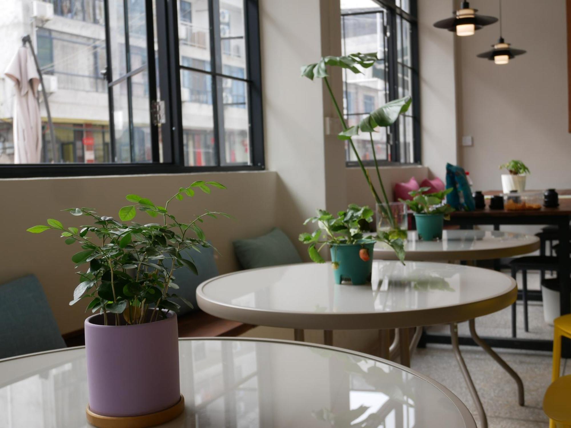 Pomelo Hostel Xingping Янгшуо Екстериор снимка